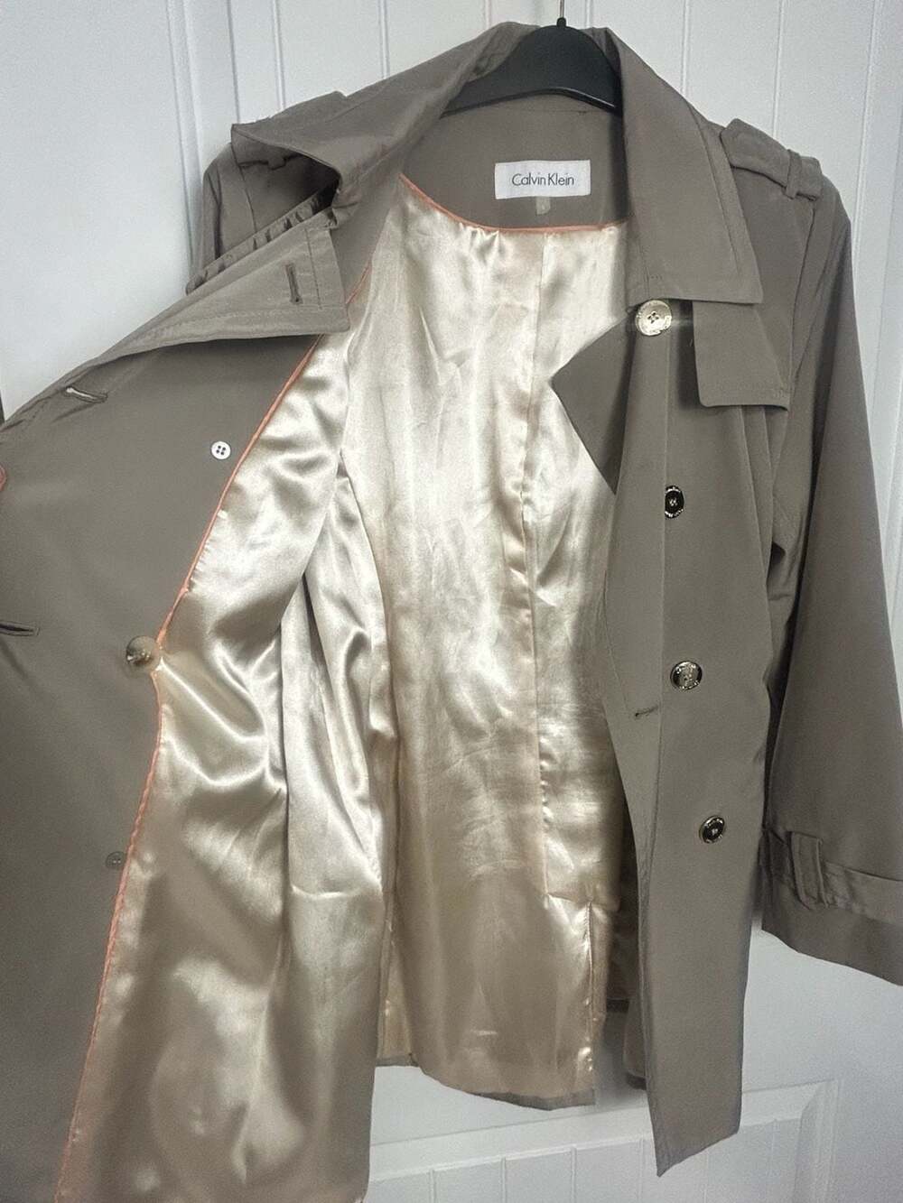 Calvin Klein Double Breasted Belted Trench Coat with Gold Buttons Size L - Picture 2 of 8